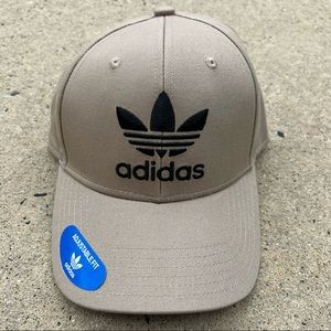 Adidas adjustable baseball hat